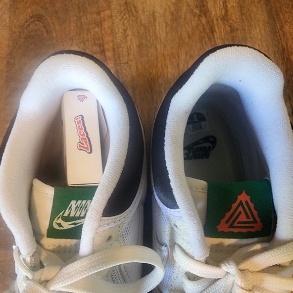 Nike Attack x Social Status Summit White Sneakers DZ4636-100 Mens Size 9 - Picture 9 of 14